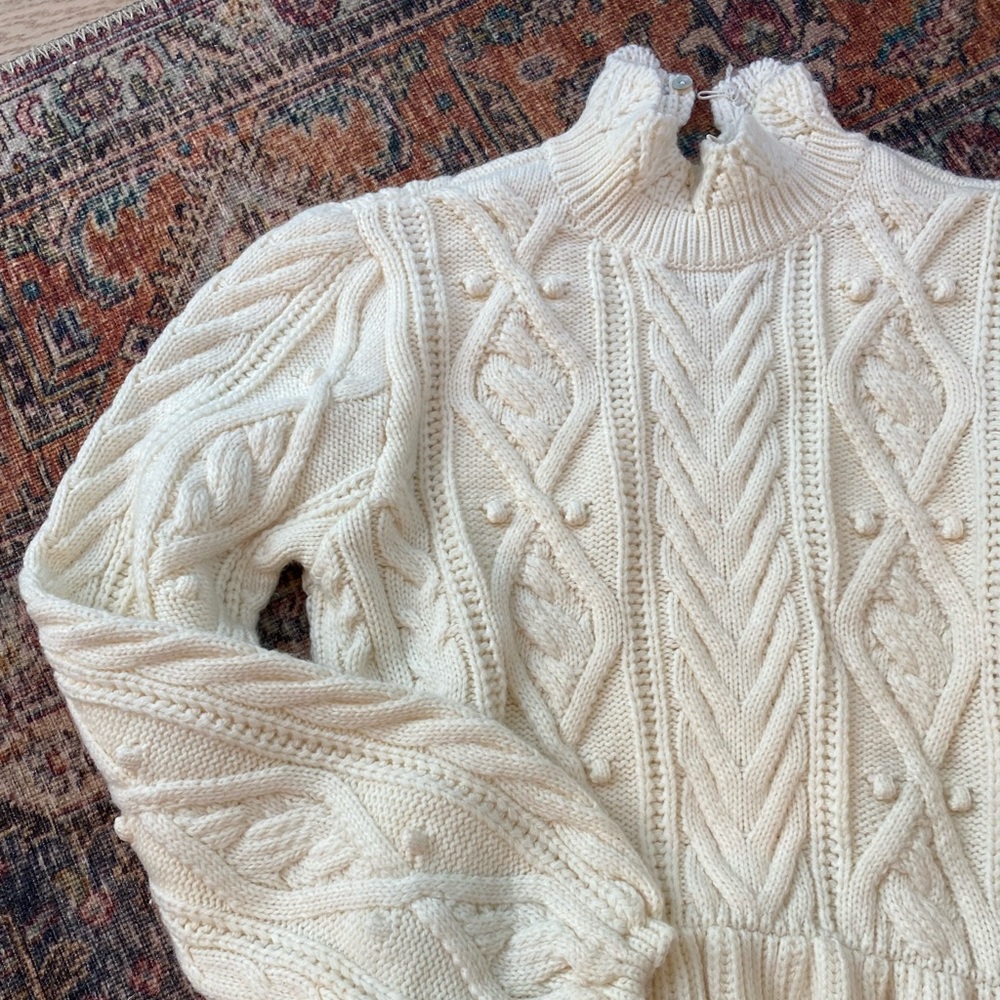 Zara cable knit White Sweater - sold out!